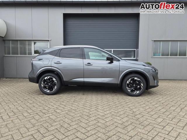 Nissan Qashqai 1.3 DIG-T MHEV 158 PS X-Tronic N-Connecta Teil-Leder PanoGlasdach Klimaautomatik Sitzheizung Lenkradheizung Navi ACC PDC v+h 360&deg;Kamera DAB Bluetooth Touchscreen Apple CarPlay Android Auto 18"LM 
