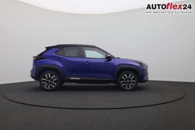 Toyota Yaris Cross 1.5-l 130PS HEV Automatik Style Matrix-LED elektr. Heckklappe Sitzheizung Lenkradheizung Klimaautomatik Navi Bluetooth wireless Apple CarPlay + Android Auto ACC PDC v+h R&uuml;ckf.Kamera 18"LM 