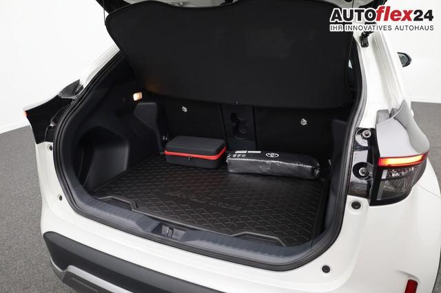 Vorlauffahrzeuge Toyota Yaris - Cross 1.5-l 130PS HEV Automatik Style Matrix-LED elektr. Heckklappe Sitzheizung Lenkradheizung Klimaautomatik Navi Bluetooth wireless Apple CarPlay   Android Auto ACC PDC v h R&uuml;ckf.Kamera 18"LM