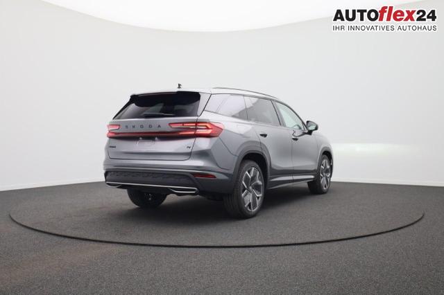 Skoda Kodiaq Sportline 1.5 TSI 204PS PHEV DSG Sitzheizung v+h Frontscheibe beheizb. 20"LM schwenkb. AHK elektr. PanoDach Alcantara PDC R&uuml;ckf.Kamera Klimaautomatik Lenkradheizung Navi Apple CarPlay Android Auto 2xKeyless vollelektr. Reichweite 116KM 