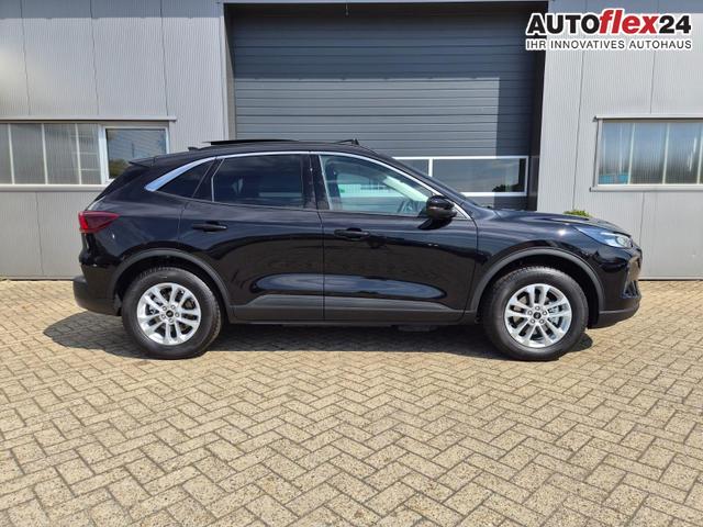 Ford Kuga Titanium 243PS PHEV Automatik schwenkb. AHK elektr. PanoDach Sitzheizung v+h Lenkradheizung Frontscheibe beheizb. Klimaautomatik Navi SYNC4 Apple CarPlay Android Auto Touchscreen PDC 4xKamera 2xKeyless 17"LM vollelektr. Reichweite 66KM 