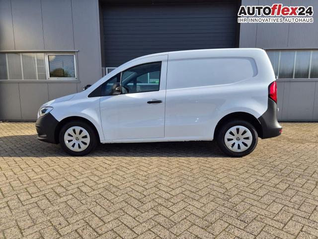 Vorlauffahrzeuge Mercedes-Benz Citan - 108 PRO L1 1.5 CDI 75PS 2-Sitzer Klima Bluetooth DAB Apple CarPlay Android Auto PDC R&uuml;ckf.Kamera Tempomat Ganzj.Reifen