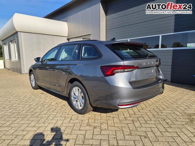 Vorlauffahrzeuge Skoda Octavia Combi - 1.5 TSI 150PS m-HEV DSG Selection AHK Klimaautomatik PDC v h R&uuml;ckf.Kamera Sitzheizung Apple CarPlay Android Auto 16"LM