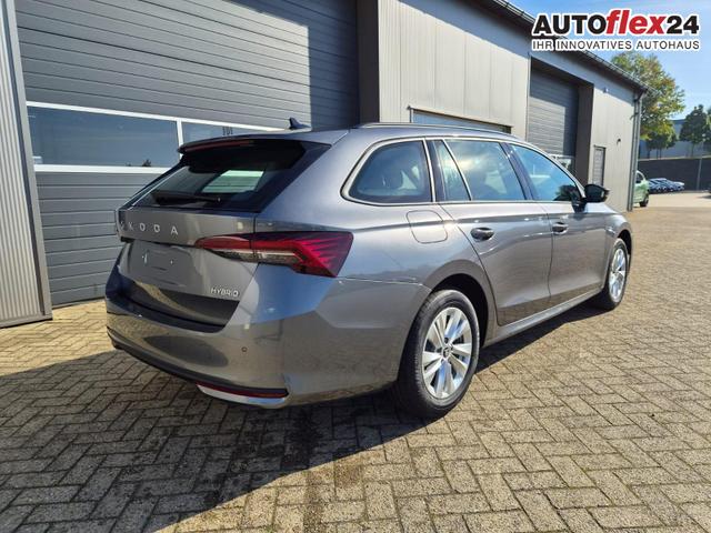 Skoda Octavia Combi 1.5 TSI 150PS m-HEV DSG Selection AHK Klimaautomatik PDC v+h R&uuml;ckf.Kamera Sitzheizung Apple CarPlay Android Auto 16"LM 