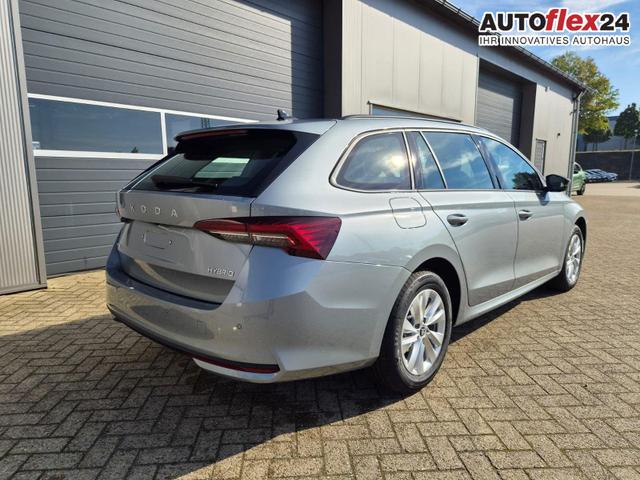Skoda Octavia Combi 1.5 TSI 150PS m-HEV DSG Selection AHK Klimaautomatik PDC v+h R&uuml;ckf.Kamera Sitzheizung Apple CarPlay Android Auto 16"LM 