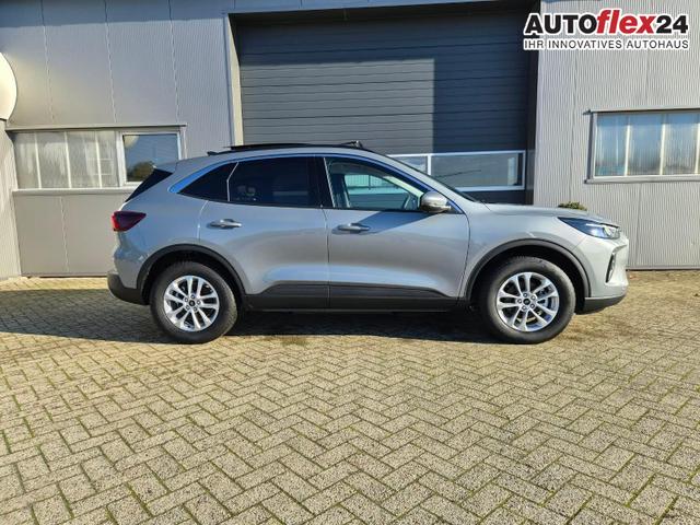 Ford Kuga Titanium 243PS PHEV Automatik elektr. PanoDach Sitzheizung v+h Lenkradheizung Frontscheibe beheizb. Klimaautomatik Navi SYNC4 Apple CarPlay Android Auto Touchscreen PDC 4xKamera 2xKeyless 17"LM vollelektr. Reichweite 66KM 