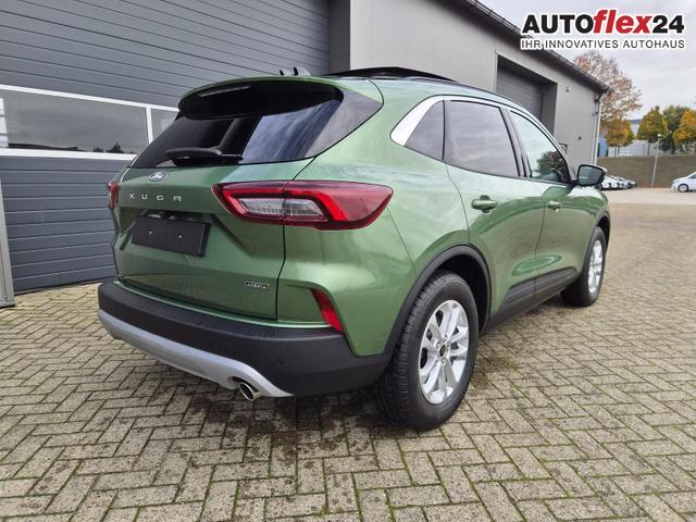 Ford Kuga Titanium 243PS PHEV Automatik schwenkb. AHK elektr. PanoDach Sitzheizung v+h Lenkradheizung Frontscheibe beheizb. Klimaautomatik Navi SYNC4 Apple CarPlay Android Auto Touchscreen PDC 4xKamera 2xKeyless 17"LM vollelektr. Reichweite 66KM 