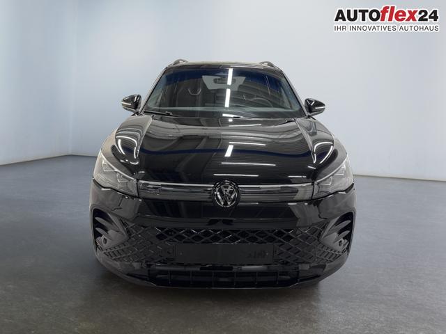Vorlauffahrzeuge Volkswagen Tiguan - R-Line Edition 2.0 TDI 4Motion 193PS/142kW DSG7 2026  AHK PANO 20"ALU El. Heckklappe Black Style Assist Paket