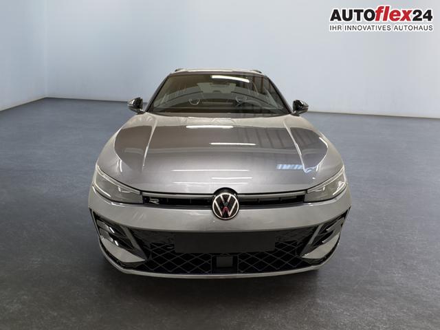 Vorlauffahrzeuge Volkswagen Passat Variant - R-Line 2.0 TDI SCR 4Motion 193PS/142kW DSG7 2026 |  AHK  PANO  Black Style  19" Schwarz LM  NAVI  RFK  TravelAssist