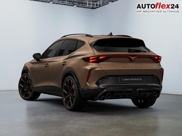 Vorlauffahrzeuge Cupra Formentor - VZ5 2.5 TSI 4x4 390PS/287kW DSG 2026  PANO 3 Jahre Garantie 360 MATRIX