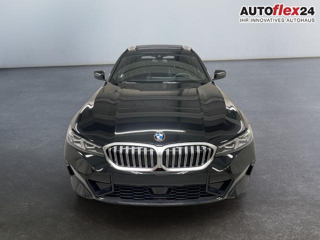 Gebrauchtfahrzeug BMW 3er Touring - 330i xDrive M Sport 245PS/180kW Steptronic 2026 |  18" ALU  Pano  HiFi-SoundSystem  ACC  Get&ouml;nte Scheiben