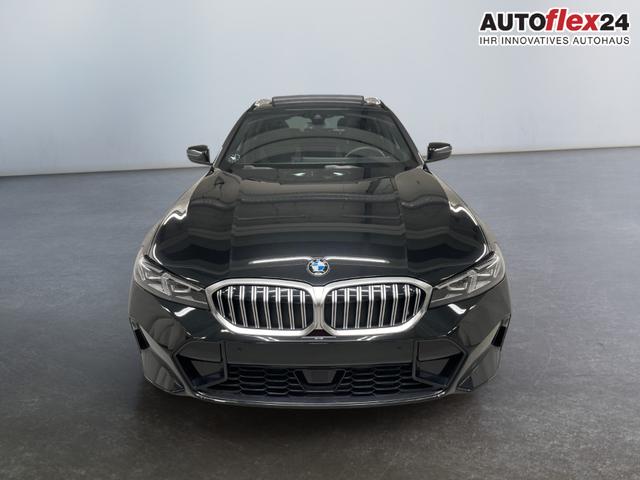 Gebrauchtfahrzeug BMW 3er Touring - 330i xDrive M Sport 245PS/180kW Steptronic 2026 |  18" ALU  Pano  HiFi-SoundSystem  ACC  Get&ouml;nte Scheiben