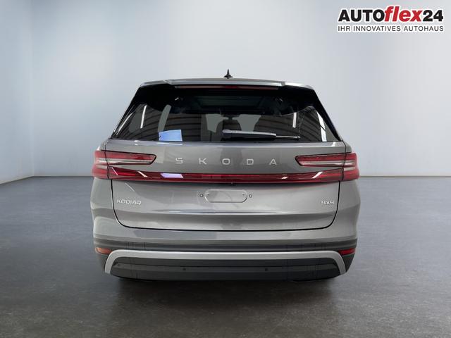 Beispielbilder, ggf. teilweise mit Sonderausstattung