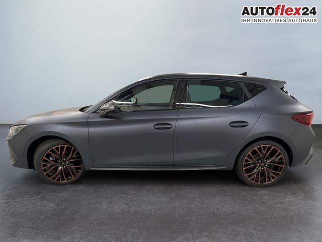 Beispielbilder, ggf. teilweise mit Sonderausstattung