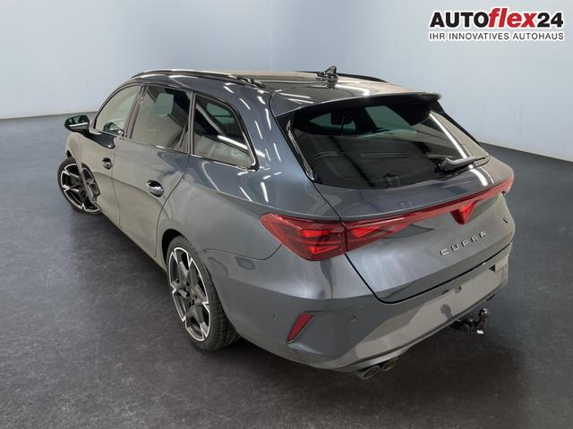 Cupra Leon Sportstourer VZ 2.0 TSI 333PS/245kW 4x4 DSG7 2025 +INT. DRIVE+MATRIX+AHK+Erweiterte Garantie. 