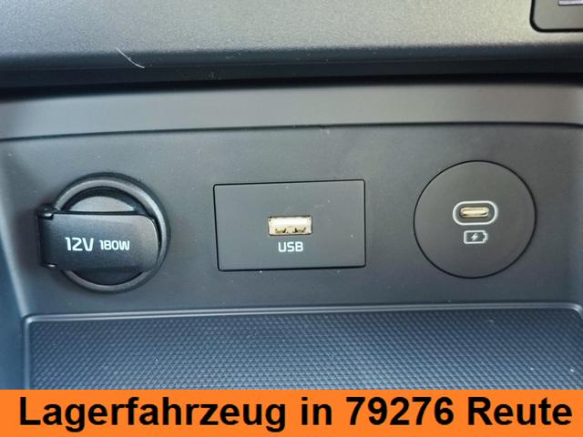 KIA Ceed Sportswagon Kombi Weiß bei Birkle Mobile in 79276 Reute