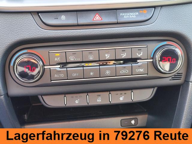 KIA Ceed Sportswagon Kombi Weiß bei Birkle Mobile in 79276 Reute