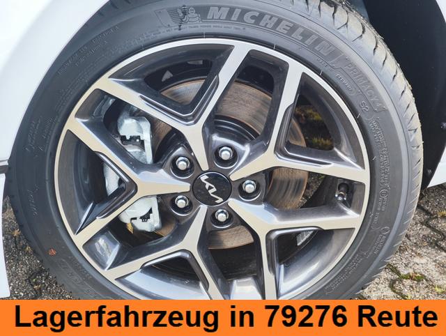 KIA Ceed Sportswagon Kombi Weiß bei Birkle Mobile in 79276 Reute