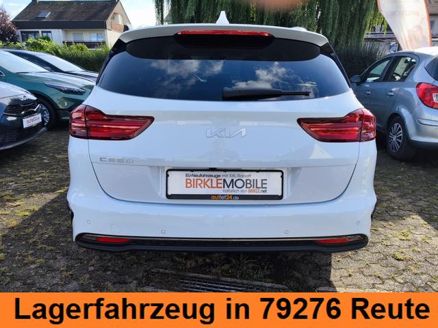 KIA Ceed Sportswagon Kombi Weiß bei Birkle Mobile in 79276 Reute
