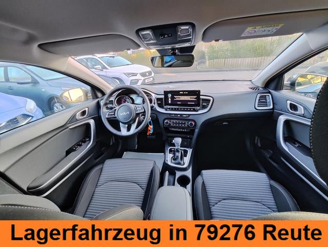 KIA Ceed Sportswagon Kombi Weiß bei Birkle Mobile in 79276 Reute