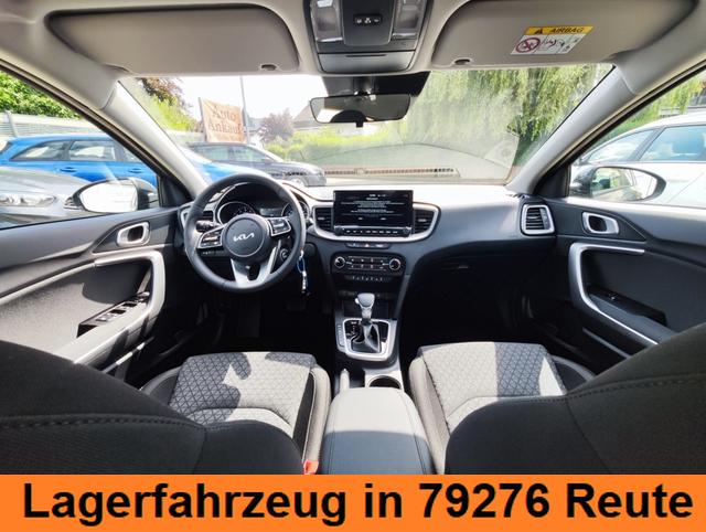 KIA Ceed Sportswagon Kombi Wei&szlig; bei Birkle Mobile in 79276 Reute