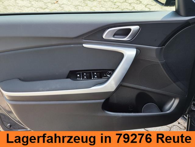 KIA Ceed Sportswagon Kombi Penta Metal Grau bei Birkle Mobile in 79276 Reute