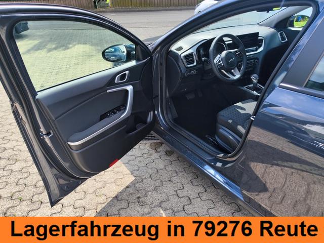 KIA Ceed Sportswagon Kombi Penta Metal Grau bei Birkle Mobile in 79276 Reute