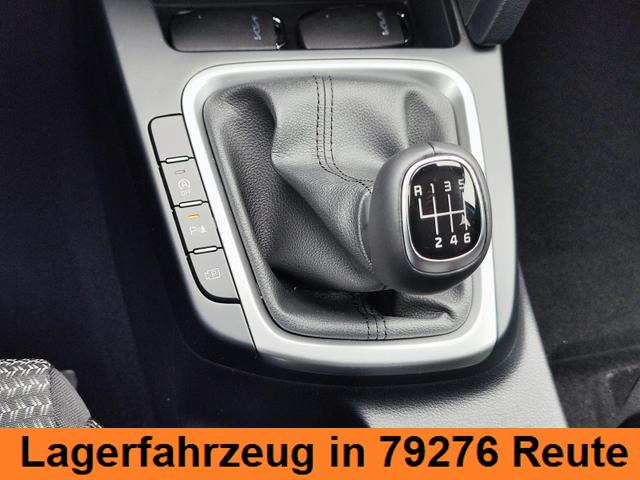 Kia Ceed Sportswagon TOP SW/Kombi 140PS LED Scheinwerfer Navi Einparkhilfe hinten vorne Rückfahrkamera Sitzheizung Lenkradheizung 17" Alufelgen Klimaautomatik getönte Scheiben Apple CarPlay Android Auto 7 Jahre Garantie bis 150.000Km 