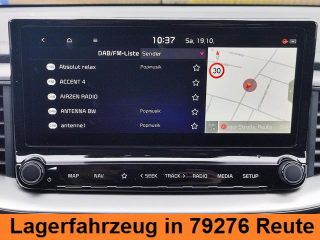 Kia Ceed Sportswagon TOP SW/Kombi 140PS LED Scheinwerfer Navi Einparkhilfe hinten vorne Rückfahrkamera Sitzheizung Lenkradheizung 17" Alufelgen Klimaautomatik getönte Scheiben Apple CarPlay Android Auto 7 Jahre Garantie bis 150.000Km 