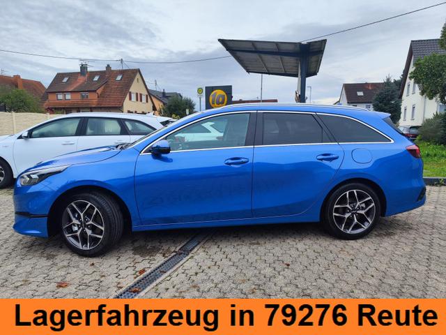 Kia Ceed Sportswagon TOP SW/Kombi 140PS LED Scheinwerfer Navi Einparkhilfe hinten vorne Rückfahrkamera Sitzheizung Lenkradheizung 17" Alufelgen Klimaautomatik getönte Scheiben Apple CarPlay Android Auto 7 Jahre Garantie bis 150.000Km 