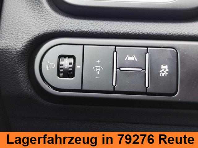 Kia Ceed Sportswagon TOP SW/Kombi 140PS DCT Automatik LED Scheinwerfer Navi Einparkhilfe hinten vorne Rückfahrkamera Sitzheizung Lenkradheizung 17" Alufelgen Klimaautomatik getönte Scheiben Apple CarPlay Android Auto 7 Jahre Garantie bis 150.000Km 