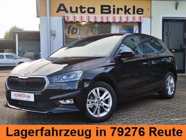 Lagerfahrzeug Skoda Fabia - 130 Jahre Premium 85KW/116PS DSG-Automatik Einparkhilfe v h Rückfahrkamera Totwinkel-Assistent Alufelgen 16" Sitzheizung Garantie 5 bis 100.000Km doppelter Ladeboden Klimaautomatik virtuelles Tacho 10"