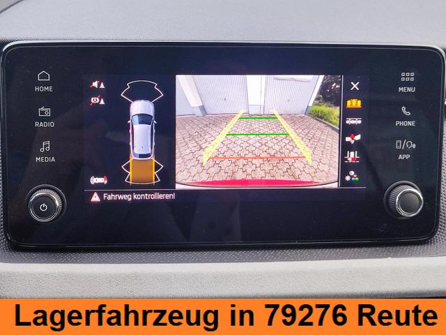 Skoda Kamiq Top Selection TopSelection 150PS DSG Automatik Sitz- und Lenkradheizung Tempomat Einparkhilfe vorne+hinten Rückfahrkamera beheizte Frontscheibe Digitales Tacho 2-Zonen Klimaautomatik LED Scheinwerfer 17 Zoll Leichtmetallfelgen 