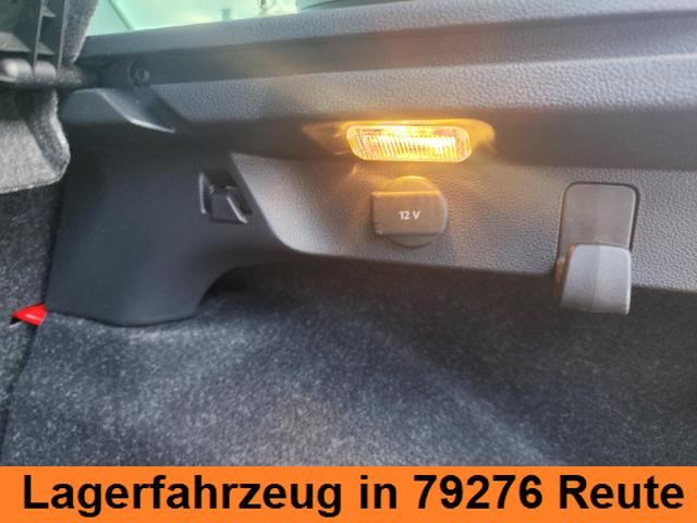 Skoda Kamiq Top Selection TopSelection 150PS DSG Automatik Sitz- und Lenkradheizung Tempomat Einparkhilfe vorne+hinten Rückfahrkamera beheizte Frontscheibe Digitales Tacho 2-Zonen Klimaautomatik LED Scheinwerfer 17 Zoll Leichtmetallfelgen 