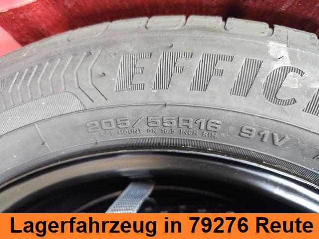 Skoda Kamiq Top Selection TopSelection 150PS DSG Automatik Sitz- und Lenkradheizung Tempomat Einparkhilfe vorne+hinten Rückfahrkamera beheizte Frontscheibe Digitales Tacho 2-Zonen Klimaautomatik LED Scheinwerfer 17 Zoll Leichtmetallfelgen 