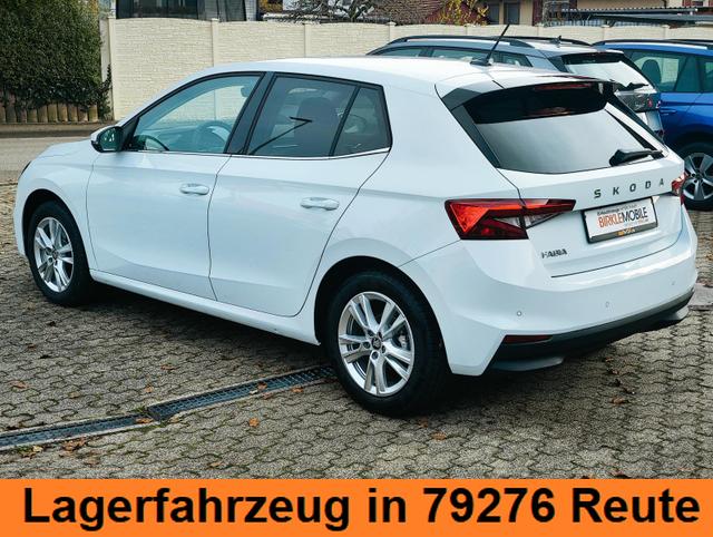 Skoda Fabia 130 Jahre Premium 85KW/116PS DSG-Automatik Bi-LED Scheinwerfer ACC Abstandstempomat Spurhalte-Assistent Einparkhilfe v+h Rückfahrkamera Totwinkel-Assistent Alufelgen 16" Sitzheizung Garantie 5 Ladeboden virtuelles Tacho 10" Fernlicht-Assist 