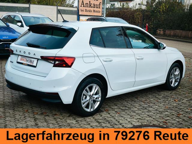 Skoda Fabia 130 Jahre Premium 85KW/116PS DSG-Automatik Bi-LED Scheinwerfer ACC Abstandstempomat Spurhalte-Assistent Einparkhilfe v+h Rückfahrkamera Totwinkel-Assistent Alufelgen 16" Sitzheizung Garantie 5 Ladeboden virtuelles Tacho 10" Fernlicht-Assist 