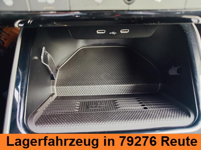 Skoda Fabia 130 Jahre Premium 85KW/116PS DSG-Automatik Bi-LED Scheinwerfer ACC Abstandstempomat Spurhalte-Assistent Einparkhilfe v+h Rückfahrkamera Totwinkel-Assistent Alufelgen 16" Sitzheizung Garantie 5 Ladeboden virtuelles Tacho 10" Fernlicht-Assist 