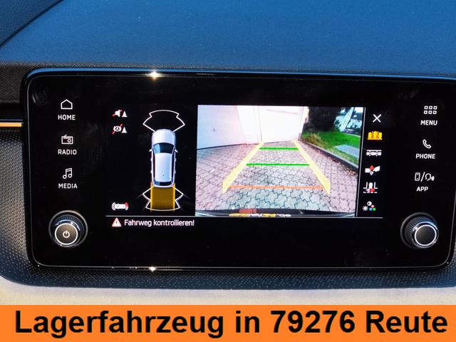 Skoda Kamiq Sondermodell 130 Jahre PREMIUM" 1.5 TSI 150PS DSG/AUTOMATIK, AHK schwenkbar 17" Alu, Elektr. Heckklappe, Kessy, Alarm, SunSet, Toter-Winkel, Virtual Cockpit 10", Parksensoren vorn/hinten, Rückfahrkamera, Sitzheizung, Tempomat, Climatronic, Radio 8" + Wir 