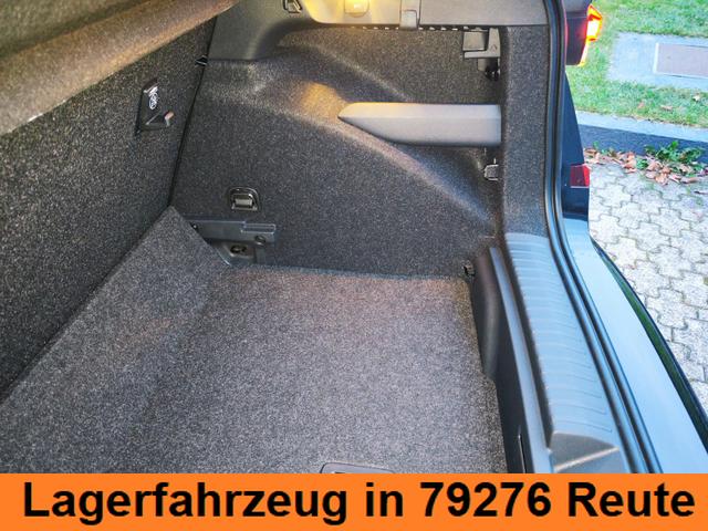 Skoda Kamiq Sondermodell 130 Jahre PREMIUM" 1.5 TSI 150PS DSG/AUTOMATIK, AHK schwenkbar 17" Alu, Elektr. Heckklappe, Kessy, Alarm, SunSet, Toter-Winkel, Virtual Cockpit 10", Parksensoren vorn/hinten, Rückfahrkamera, Sitzheizung, Tempomat, Climatronic, Radio 8" + Wir 