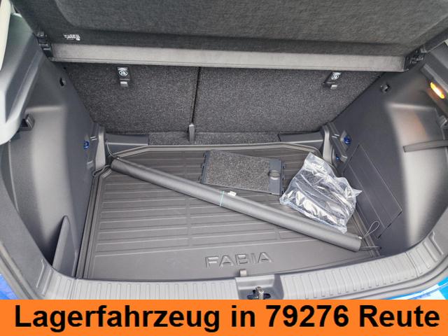 Skoda Fabia Selection 95PS Tempomat Einparkhilfe hinten Sitzheizung Klimaautomatik Smartlink Android Auto Apple CarPlay Multifunktionslenkrad Bluetooth 