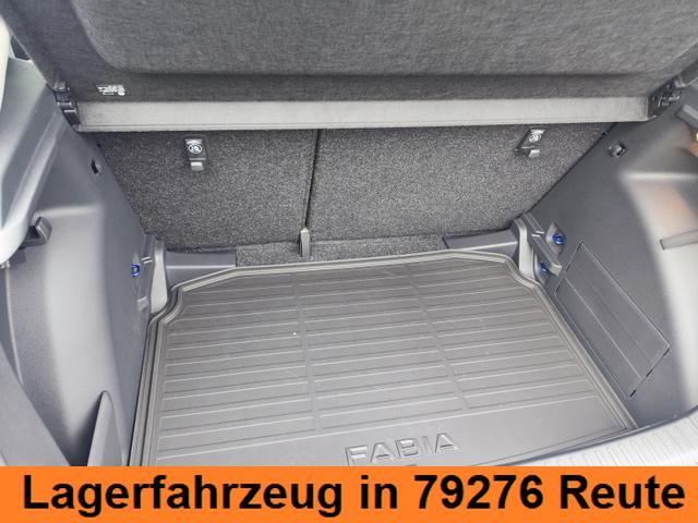 Skoda Fabia Selection 95PS Tempomat Einparkhilfe hinten Sitzheizung Klimaautomatik Smartlink Android Auto Apple CarPlay Multifunktionslenkrad Bluetooth 