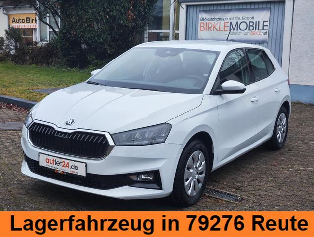 Lagerfahrzeug Skoda Fabia - Selection 95PS Tempomat Einparkhilfe hinten Sitzheizung Klimaautomatik Smartlink Android Auto Apple CarPlay Multifunktionslenkrad Bluetooth