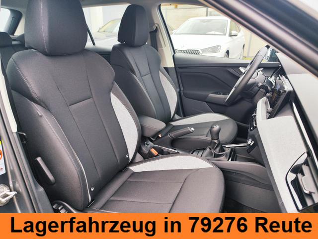 Skoda Kamiq Selection 115 PS Schaltgetriebe mit AHK schwenkbar R&uuml;ckfahrkamera PDC vorne+hinten Tempomat Sitzheizung DAB Radio Kessy 
