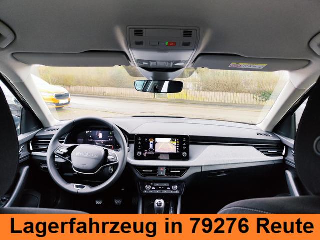 Skoda Kamiq Selection 115 PS Schaltgetriebe mit AHK schwenkbar R&uuml;ckfahrkamera PDC vorne+hinten Tempomat Sitzheizung DAB Radio Kessy 