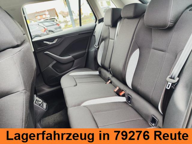Skoda Kamiq Selection 115 PS Schaltgetriebe mit AHK schwenkbar R&uuml;ckfahrkamera PDC vorne+hinten Tempomat Sitzheizung DAB Radio Kessy 