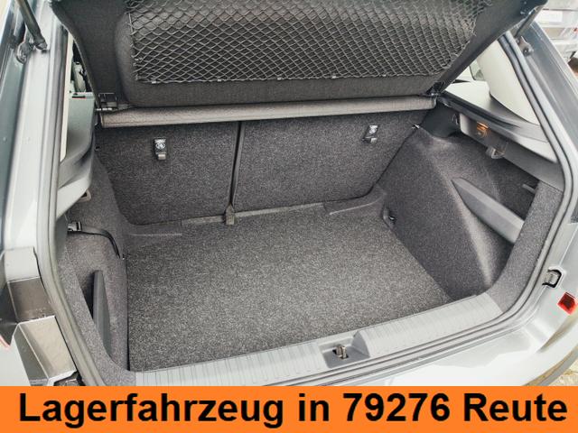 Skoda Kamiq Selection 115 PS Schaltgetriebe mit AHK schwenkbar R&uuml;ckfahrkamera PDC vorne+hinten Tempomat Sitzheizung DAB Radio Kessy 