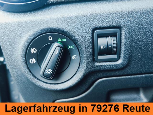 Skoda Fabia 130 Jahre 1.0 TSI 95PS mit Garantie 5 bis 100.000Km Sunset Tempomat Klimaautomatik Sitzheizung SmartLink AndroidAuto Apple CarPlay Digitales Tacho 8" Einparkhilfe hinten R&uuml;ckfahrkamera Leichtmetallfelgen 15" DAB Radio 