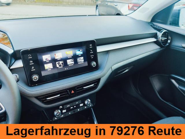 Skoda Fabia 130 Jahre 1.0 TSI 95PS mit Garantie 5 bis 100.000Km Sunset Tempomat Klimaautomatik Sitzheizung SmartLink AndroidAuto Apple CarPlay Digitales Tacho 8" Einparkhilfe hinten R&uuml;ckfahrkamera Leichtmetallfelgen 15" DAB Radio 