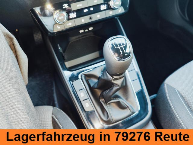 Skoda Fabia 130 Jahre 1.0 TSI 95PS mit Garantie 5 bis 100.000Km Sunset Tempomat Klimaautomatik Sitzheizung SmartLink AndroidAuto Apple CarPlay Digitales Tacho 8" Einparkhilfe hinten R&uuml;ckfahrkamera Leichtmetallfelgen 15" DAB Radio 